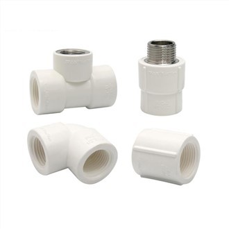 Plastikust PVC toruliitmik